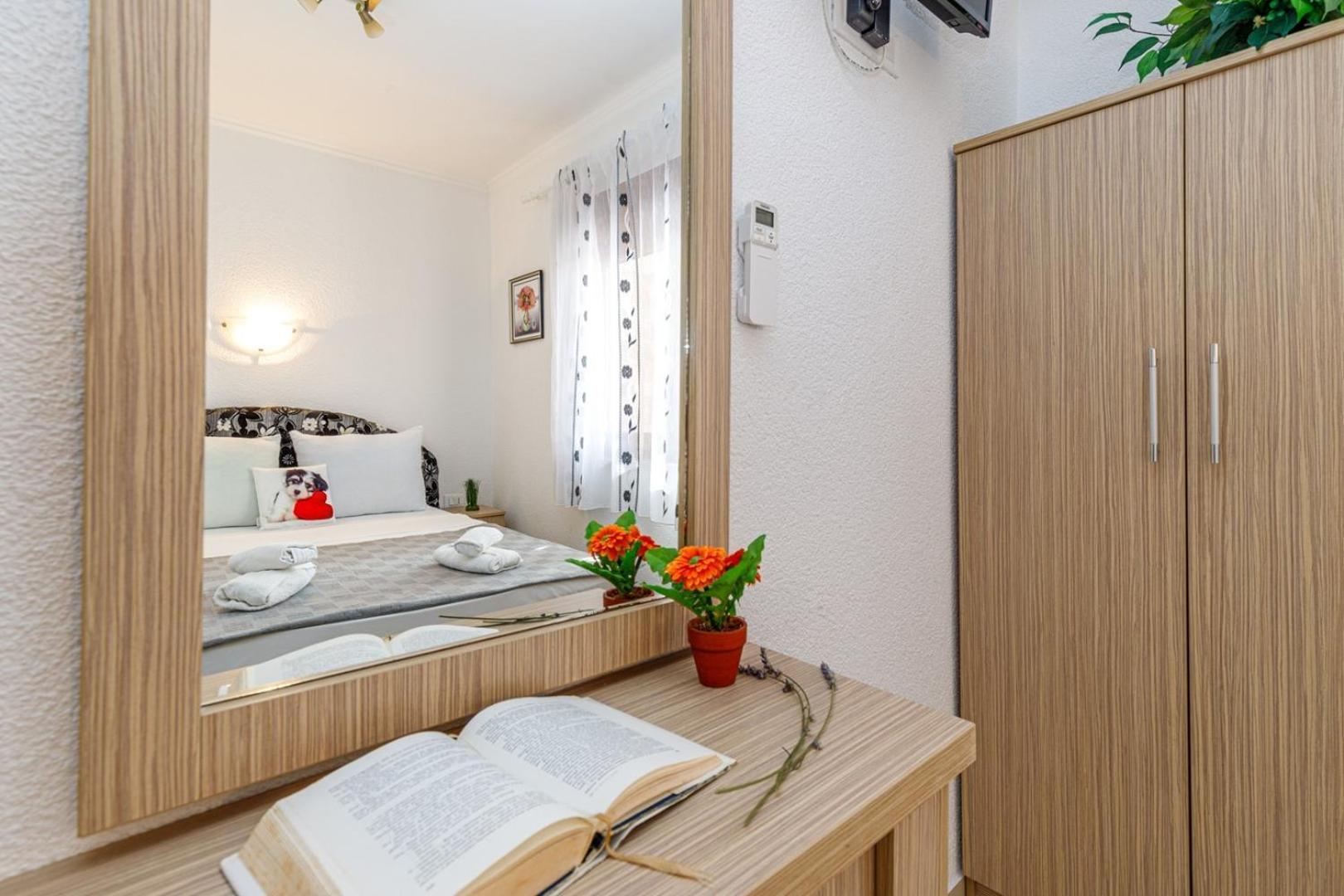 Genoa Rooms Poreč Kamer foto